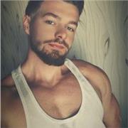 Aider des personnes qui ont un objectif de prise de muscle avec une diète et un entraînement de musculation